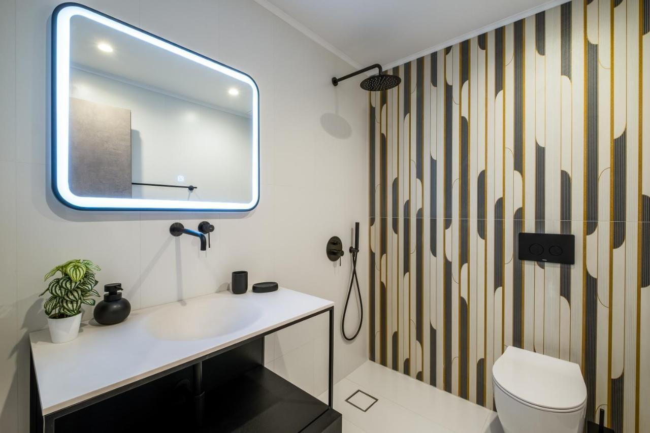Exarcheia Vibe Penthouse 1 Apartment Athens Exterior photo